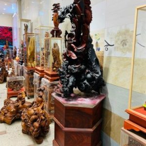 Đạt Ma ngự song long gỗ trắc Đạt Ma ngự song long gỗ trắc