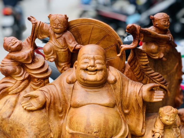Di Lặc ngũ tiểu nu hương. Di Lặc ngũ tiểu nu hương.