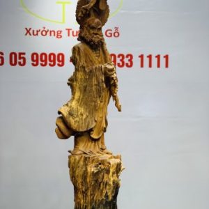 Đạt ma đứng gỗ hương. Đạt ma đứng gỗ hương.