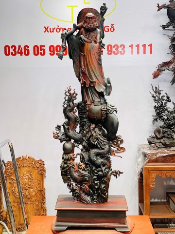 Đạt Ma ngự rồng trắc đỏ đen. Đạt Ma ngự rồng trắc đỏ đen.