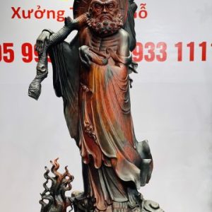 Đạt Ma ngự rồng trắc đỏ đen. Đạt Ma ngự rồng trắc đỏ đen.