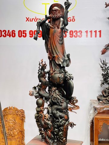 Đạt Ma ngự rồng trắc đỏ đen. Đạt Ma ngự rồng trắc đỏ đen.
