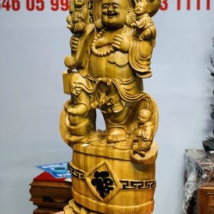Di Lặc đứng trống tam tiểu gánh gậy như ý ngọc am. Di Lặc đứng trống tam tiểu gánh gậy như ý ngọc am.