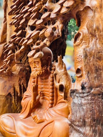 Đạt ma ngồi thiền tùng hương Đạt ma ngồi thiền tùng hương