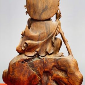 Đạt ma ngồi thiền gỗ sưa. Đạt ma ngồi thiền gỗ sưa.