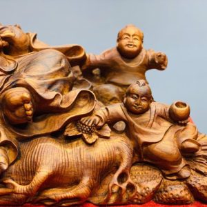 Di lặc ngũ tiểu gỗ sưa. Di lặc ngũ tiểu gỗ sưa.