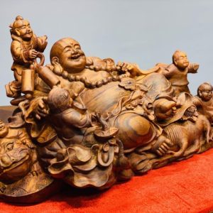 Di lặc ngũ tiểu gỗ sưa. Di lặc ngũ tiểu gỗ sưa.