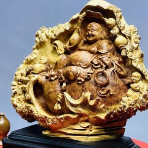 Di lặc tam tiểu ngồi bao nu hương. Di lặc tam tiểu ngồi bao nu hương.