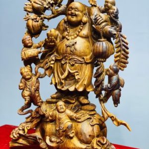 Di Lặc ngũ tiểu vác đào sưa. Di Lặc ngũ tiểu vác đào sưa.
