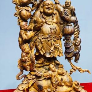 Di Lặc ngũ tiểu vác đào sưa. Di Lặc ngũ tiểu vác đào sưa.