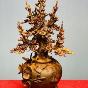 Bình mai phú quý gỗ sưa. Bình mai phú quý gỗ sưa.