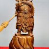 Quan Công xách đao gỗ sưa. Quan Công xách đao gỗ sưa.