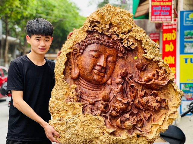 Nhất tâm bái Phật gỗ nu hương Nhất tâm bái Phật gỗ nu hương