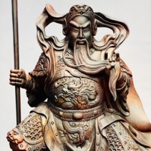 Quan Công Chống Đao Gỗ Trắc