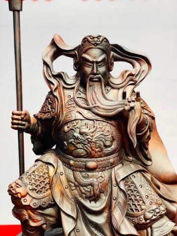 Quan Công Chống Đao Gỗ Trắc