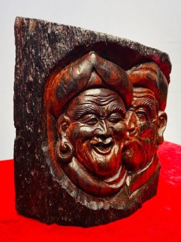 Bách Niên Giai Lão Gỗ Trắc
