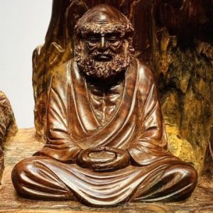 Đạt Ma Ngồi Thiền Bên Nghê Dưới Cây Bồ Đề Gỗ Trắc