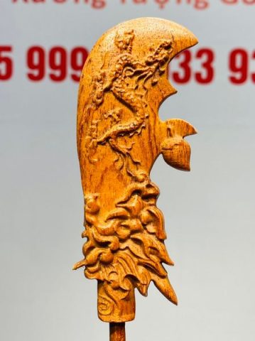 Quan Công Chống Đao Gỗ Hương