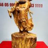 Đạt Ma Vác Gậy Tay Nải Gỗ Hương