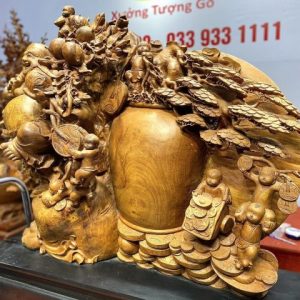 Di Lạc Vác Cành Đào Cửu Tiểu Chum Vàng Cây Tùng Gỗ Nu Hương