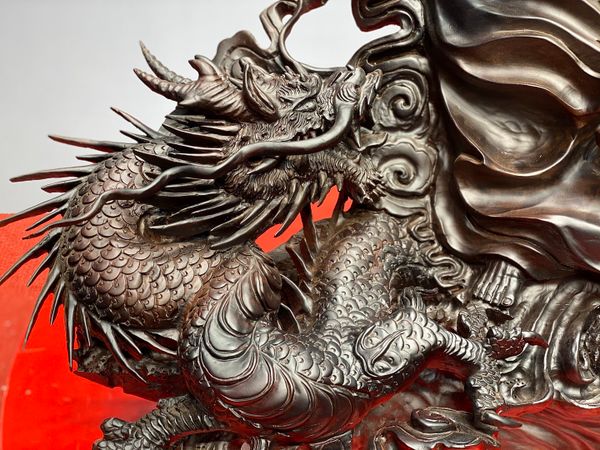 Đạt Ma Múa Võ Hàng Long Gỗ Trắc