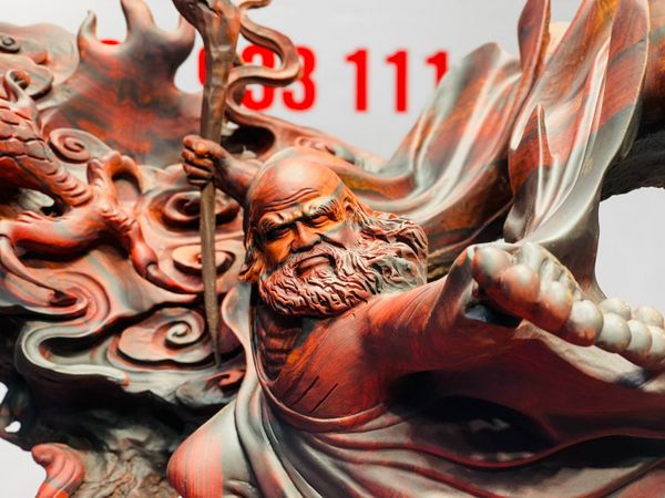 Đạt Ma Hàng Long Gỗ Trắc