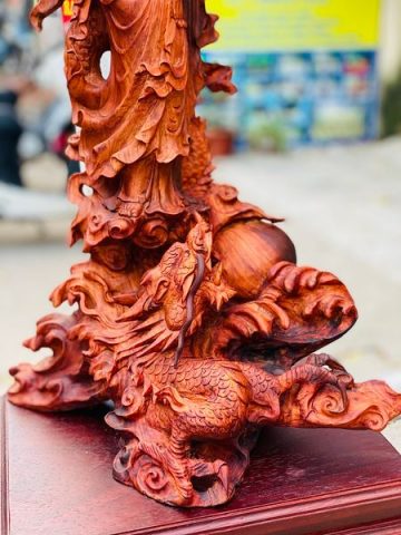 Đạt Ma Hàng Long Ngọc Gỗ Sưa