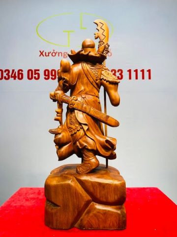 Quan Công Chống Đao Gỗ Hương