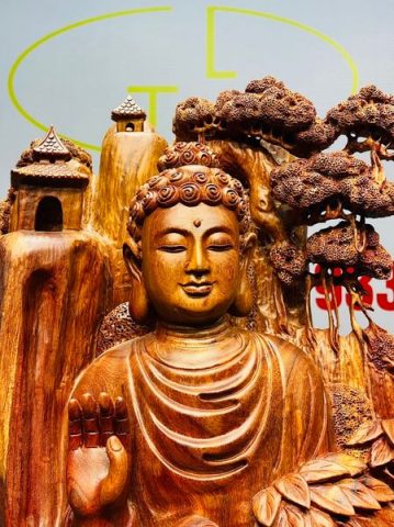 Nhất Tâm Bái Phật Gỗ Hương