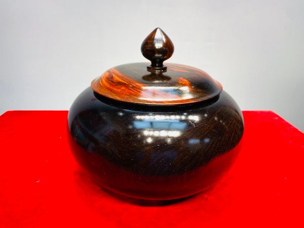 Chum Phú Quý Gỗ Trắc