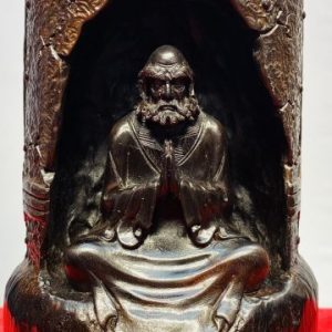 Đạt Ma Thiền Trong Chuông Gỗ Trắc
