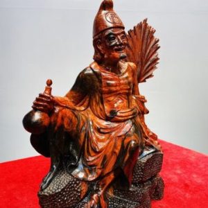 Tế Công Gỗ Trắc