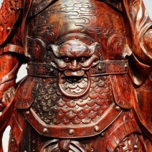 Quan Công Xách Đao Gỗ Trắc