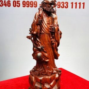 Đạt Ma Vác Gậy Gỗ Trắc