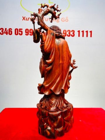 Đạt Ma Vác Gậy Gỗ Trắc