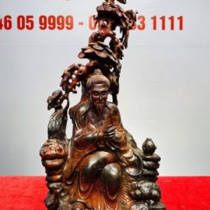 Thần Trà Ngồi Tùng Gỗ Trắc