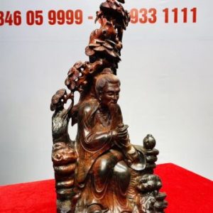 Thần Trà Ngồi Tùng Gỗ Trắc