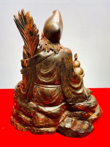 Tế Công Gỗ Trắc