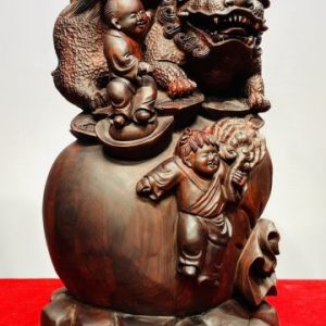 Di Lạc Ngũ Tiểu Đứng Nghê Bao Tiền Gỗ Trắc