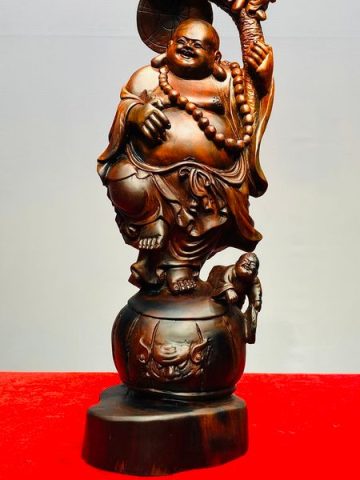 Di Lạc Nhị Tiểu Vác Nấm Linh Chi Đứng Trống Gỗ Trắc