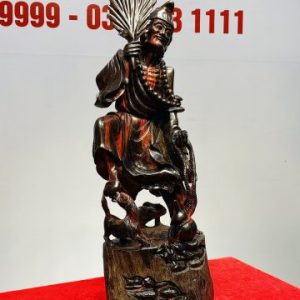 Tế Công Đứng Khuyển Gỗ Trắc