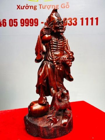 Tế Công Nhất Khuyển Gỗ Tử Đàn