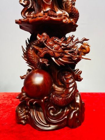 Đạt Ma Khất Thực Đứng Rồng Nhất Ngọc Gỗ Tử Đàn