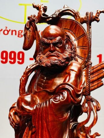 Đạt Ma Khất Thực Đứng Rồng Nhất Ngọc Gỗ Tử Đàn