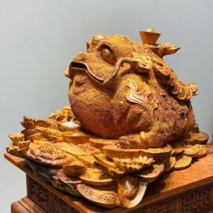 Thiềm Thừ Gỗ Hương