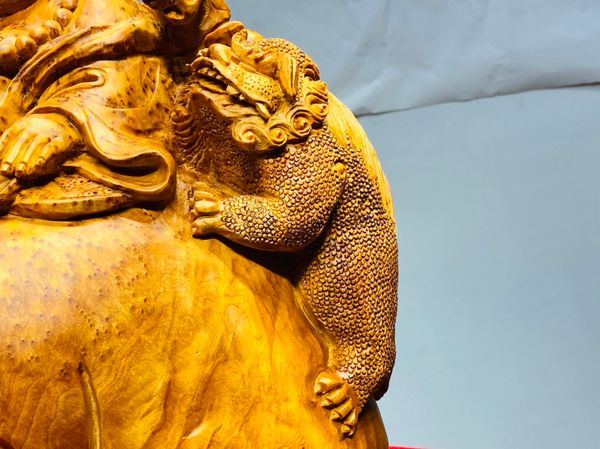 Di Lạc Tam Tiểu Ngồi Bao Tiền Gỗ Nu Ngọc Am