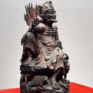 Tế Công Thiềm Thừ Dế Gỗ Tử Đàn