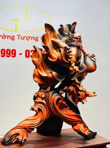 Đạt Ma Múa Võ Gỗ Trắc