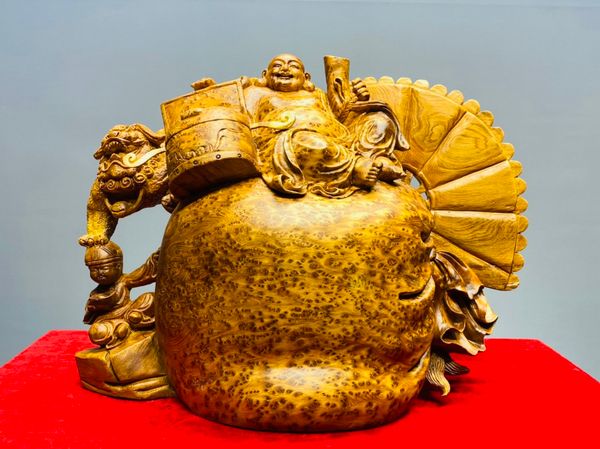 Di Lạc Nhất Tiểu Gỗ Nu Ngọc Am