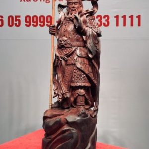 Quan Công Chống Đao Gỗ Tử Đàn